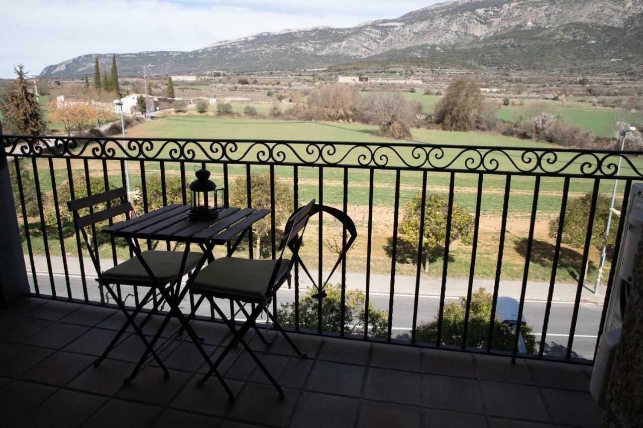 Apartaments Espai D'Ахер Екстер'єр фото