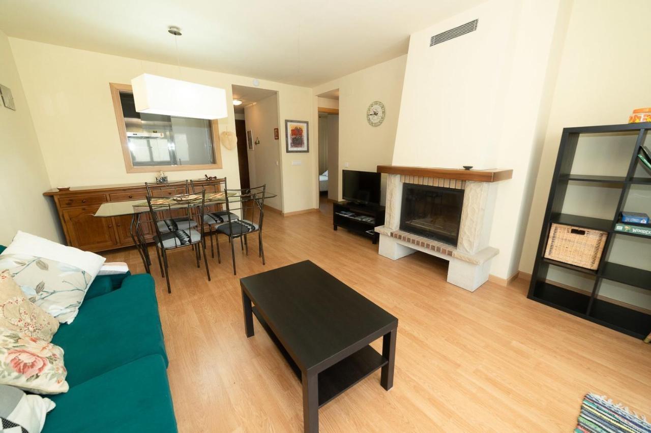 Apartaments Espai D'Ахер Екстер'єр фото