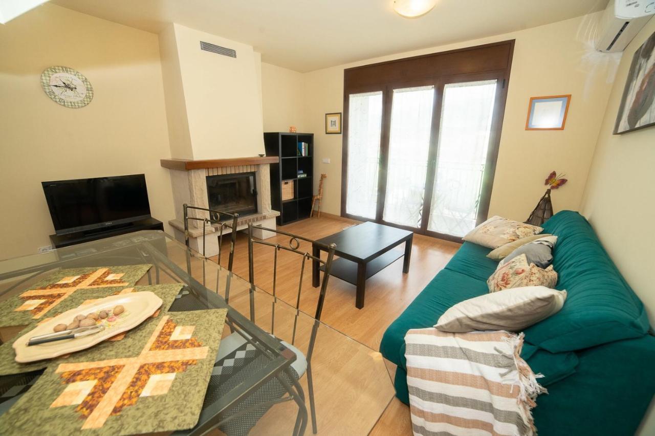 Apartaments Espai D'Ахер Екстер'єр фото