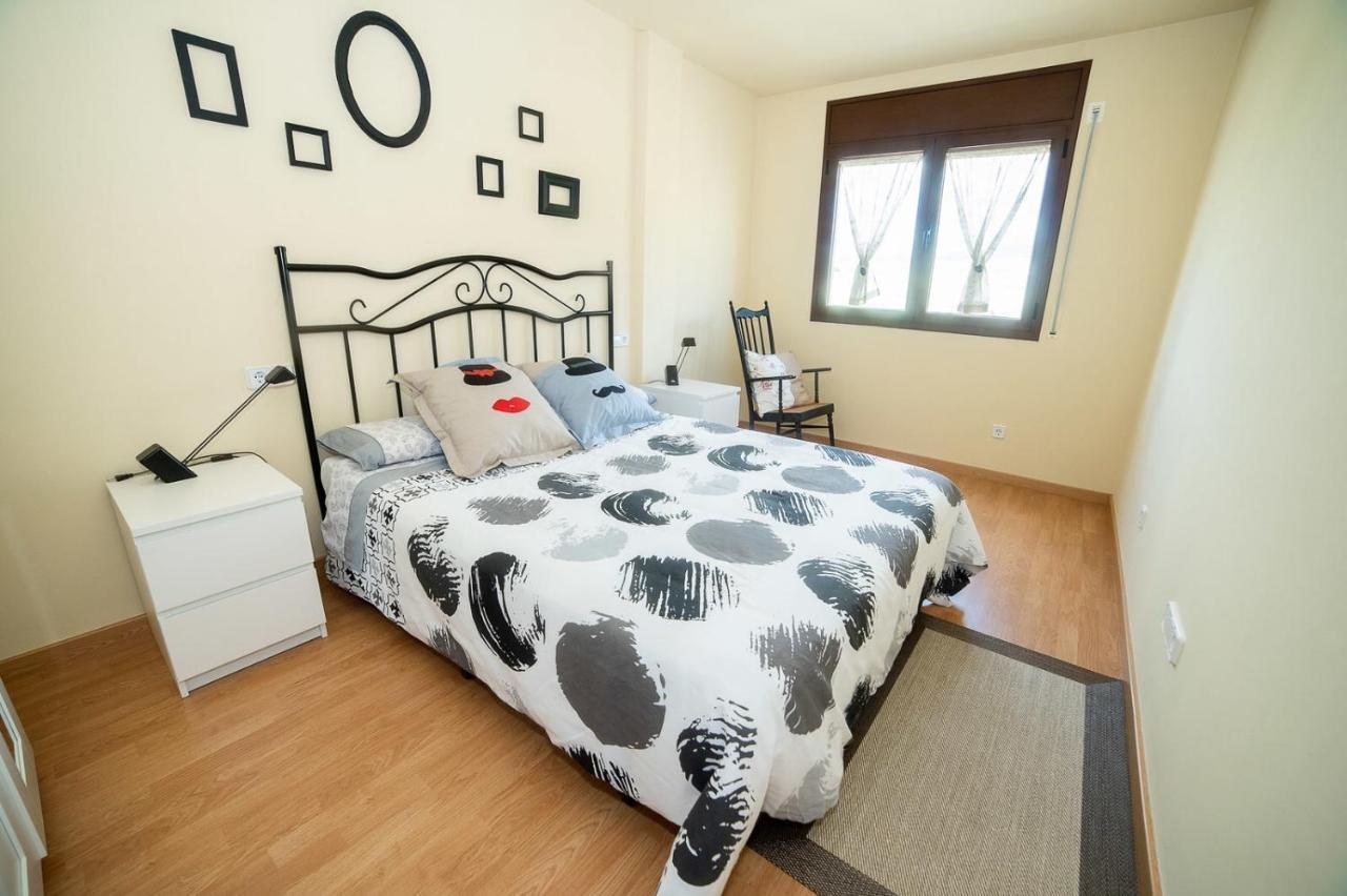 Apartaments Espai D'Ахер Екстер'єр фото